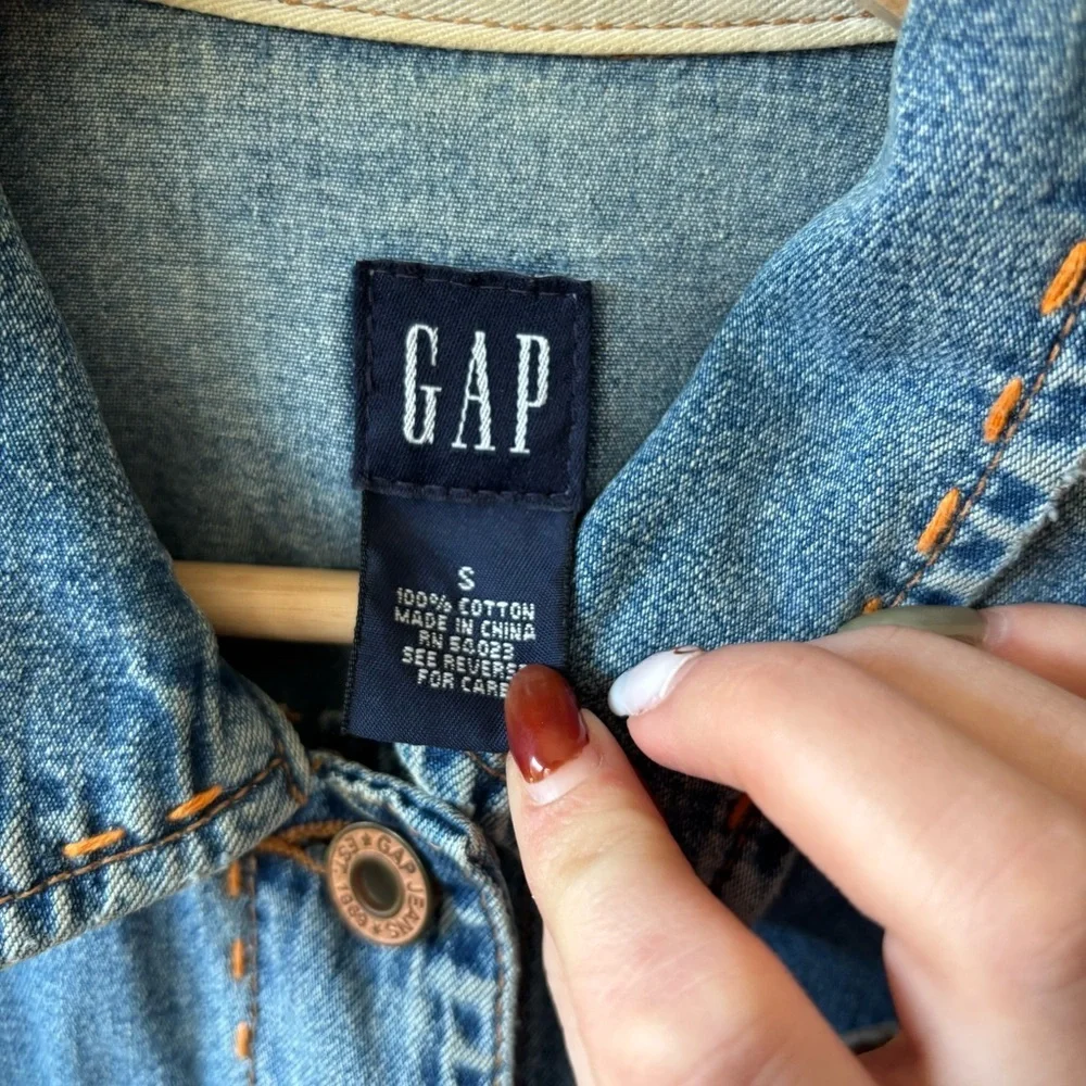GAP Cropped Denim Jacket with Orange Stitching and Flower Patch